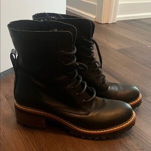 Lace-Up Black Leather Women's Ankle Boots